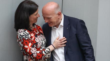 Berlins Regierender Bürgermeister Kai Wegner mit Bildungssenatorin Katharina Günther-Wünsch