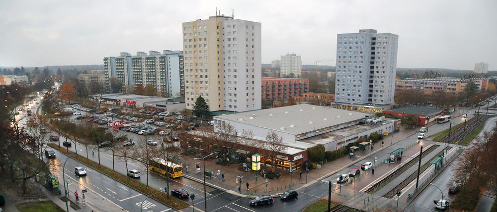 Eine Vorschlag für den Rahmenplan Stern lautet, die 60 Parkplätze südlich des Penny-Marktes für Wohnungen mit Gewerbe im Erdgeschoss zu nutzen.