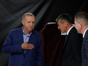 Erdoğan regiert die Türkei seit vielen Jahren. Doch bei den Kommunalwahlen musste er eine herbe Niederlage einstecken.