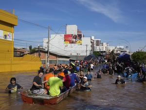 Mehr als eine Million Menschen ist von den Überschwemmungen im Süden Brasiliens betroffen.