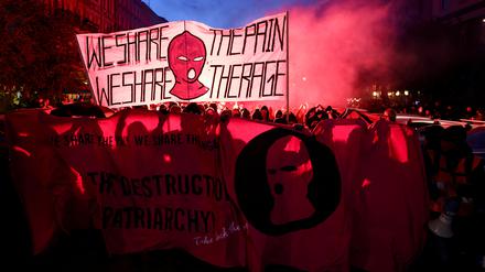 Schon für den Vortag des 1. Mai haben verschiedene linke Gruppen in Berlin zu Demonstrationen aufgerufen. (Archivbild)
